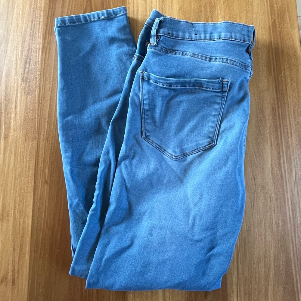 Classic Blue Skinny Jeans woman’s